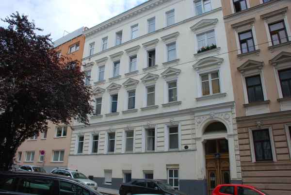 1150 Wien, Wurmsergasse 26